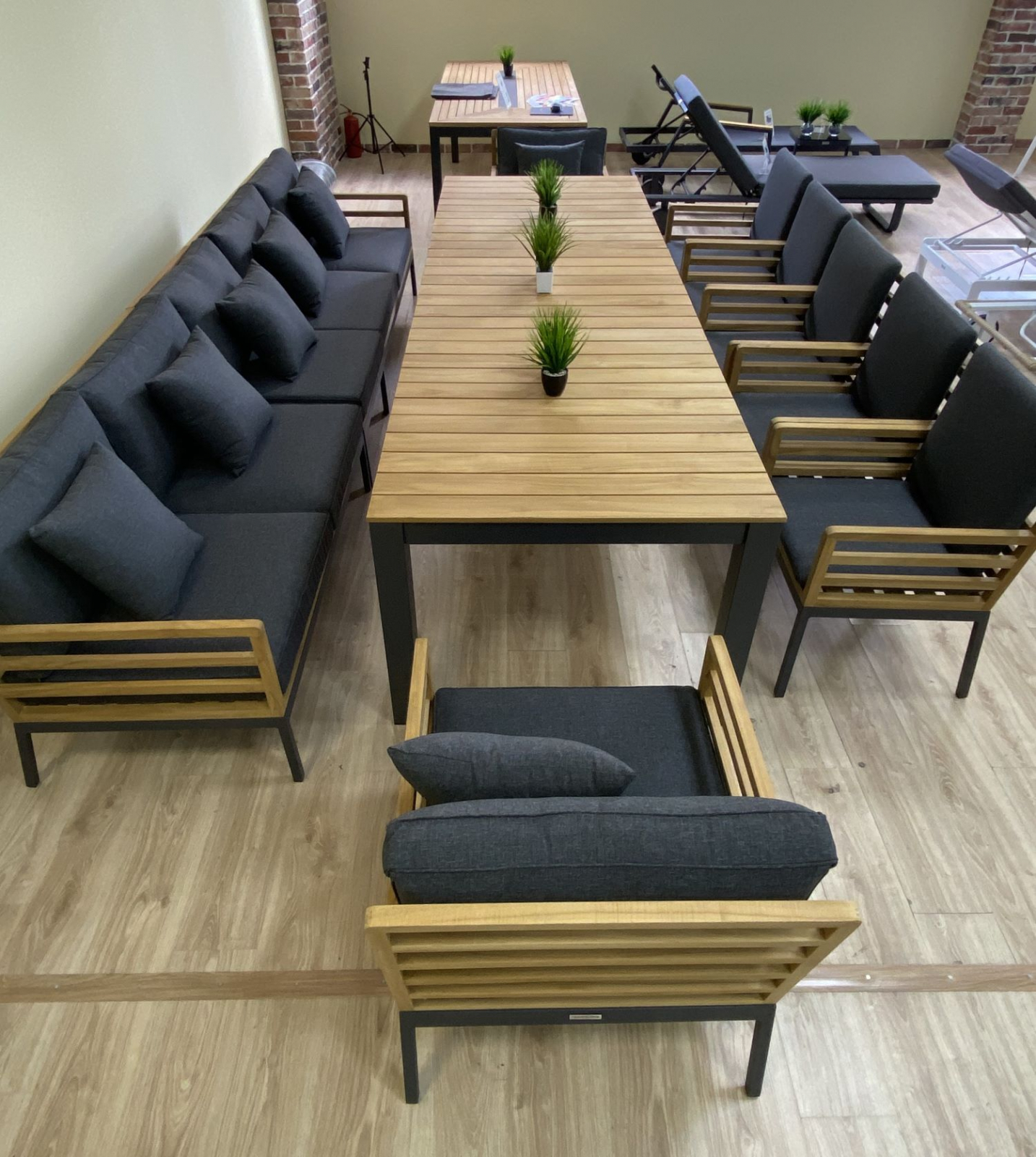 Стол обеденный ТЕЛЛА XL из тика 300x100