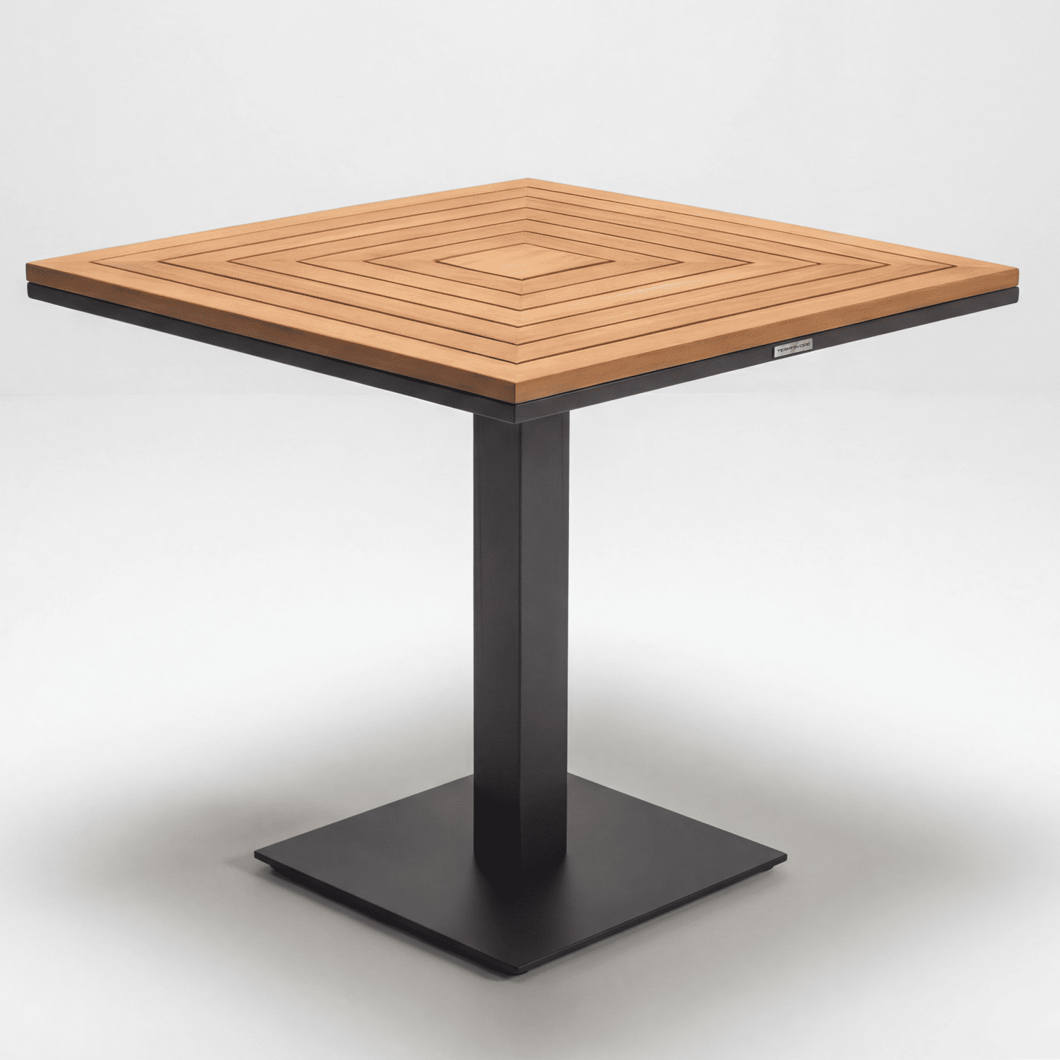 Стол обеденный ЭГМОНТ из тика 80x80